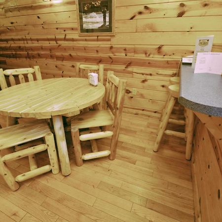 The Cabins At Pine Haven - Beckley Beaver Luaran gambar