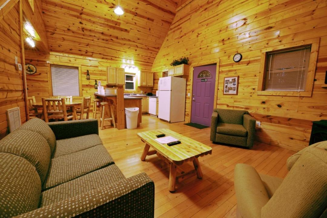 The Cabins At Pine Haven - Beckley Beaver Luaran gambar